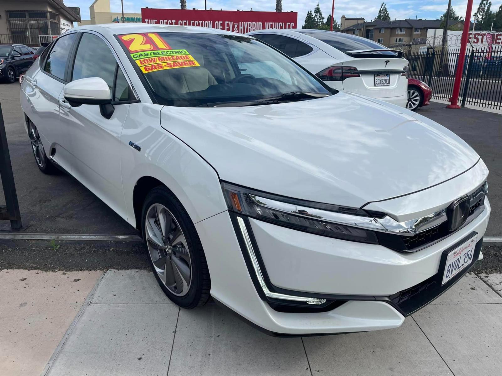 2021 Honda Clarity Plug-In Hybrid (JHMZC5F10MC) with an 1.5L L4 DOHC 16V HYBRID engine, CVT transmission, located at 744 E Miner Ave, Stockton, CA, 95202, (209) 944-5770, 37.956863, -121.282082 - PLUS TAXES AND FEES - Photo #0